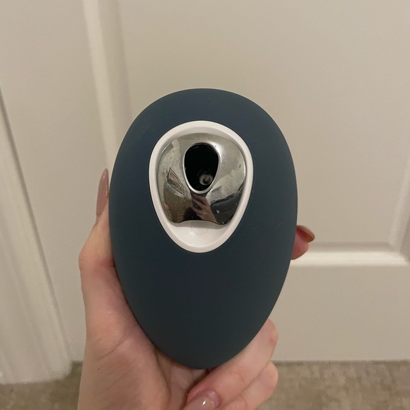 Droplette Device with TWO 30 day collagen capsules - Picture 6 of 13